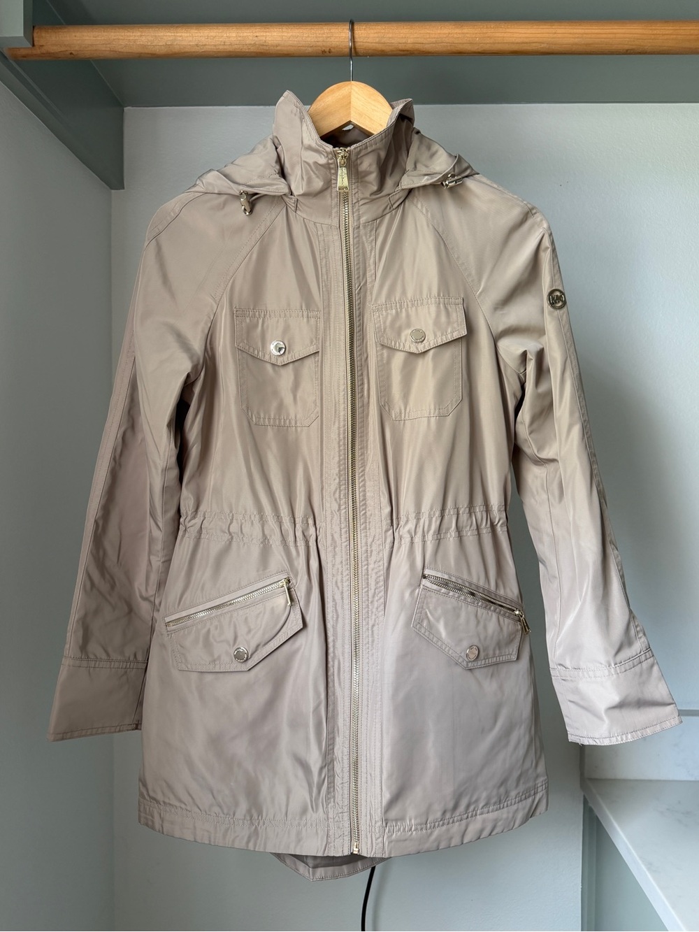 NWOT Michael Kors Light Taupe Hooded Anorak Jacket, size XS